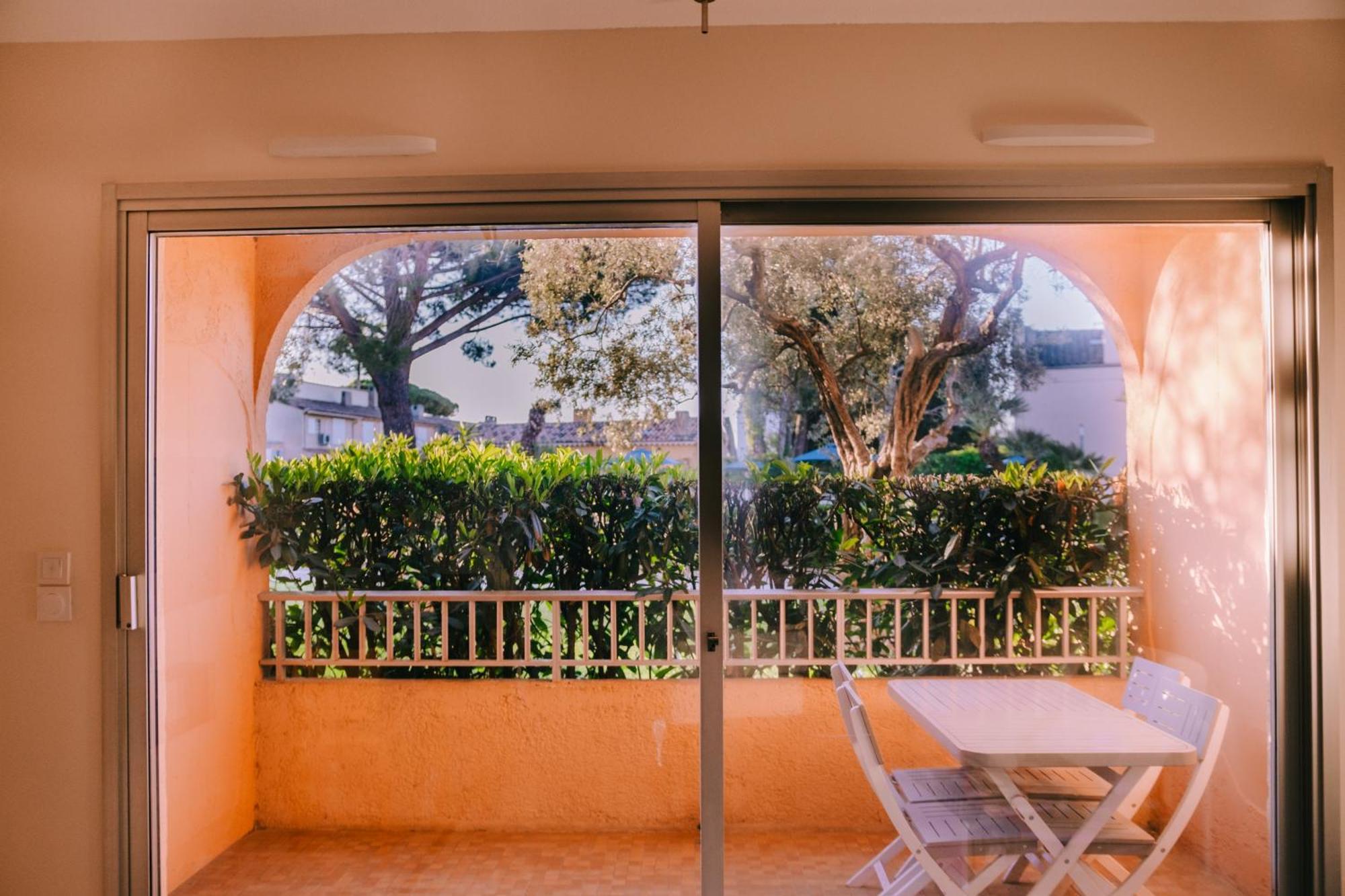 Aparthotel Eden Azur Golfe-Juan Zimmer foto